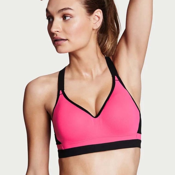 VICTORIA'S SECRET Incredible Sports Bra NWOT - Picture 1 of 8